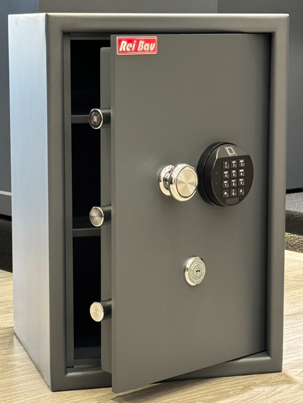 臺製匠心 RBI-600